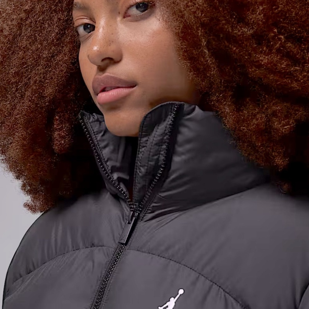 Jordan Nike - Air Jordan Black Puffer Jacket Women's Size Medium (NWT) - Picture 13 of 15
